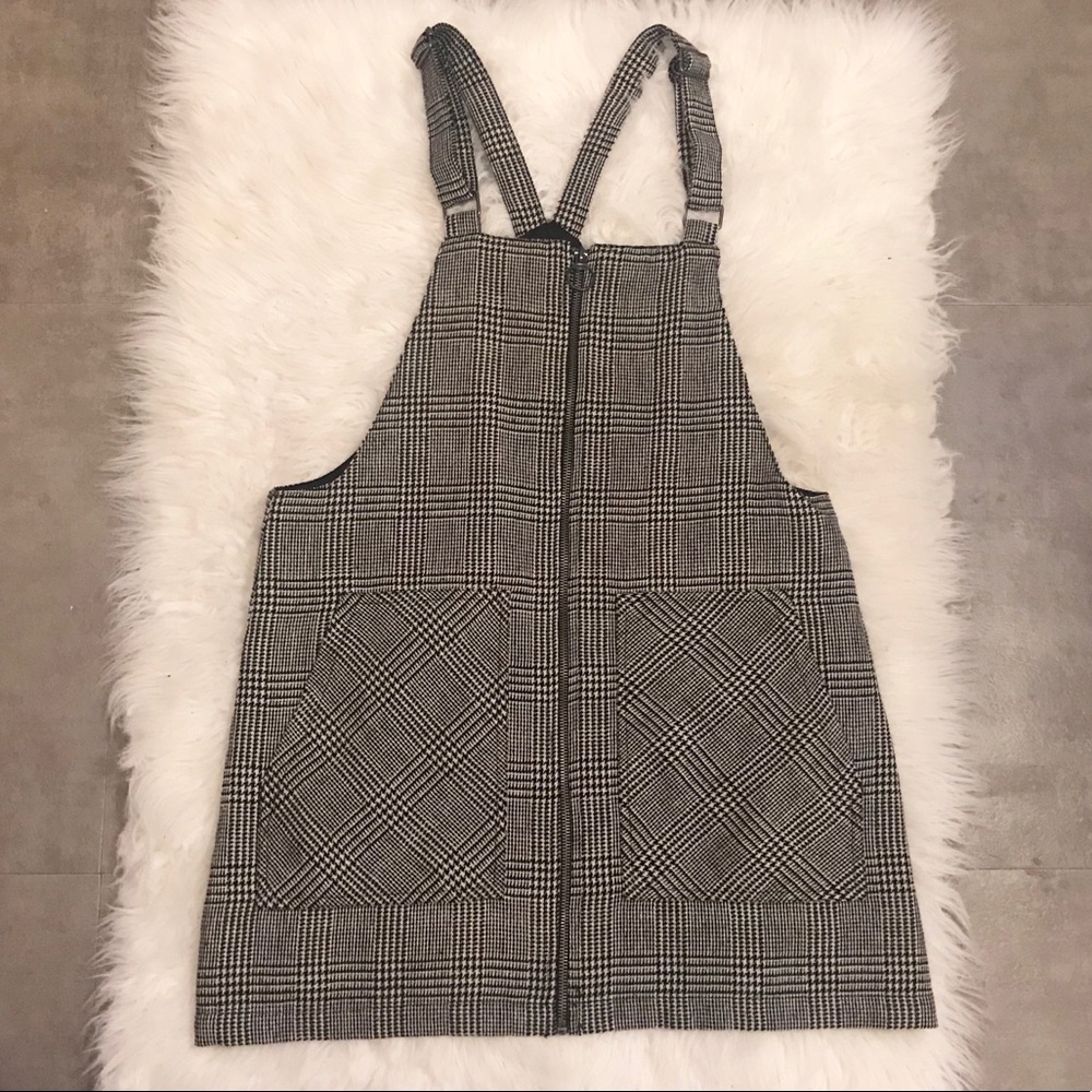Plaid Overall Dress 💕